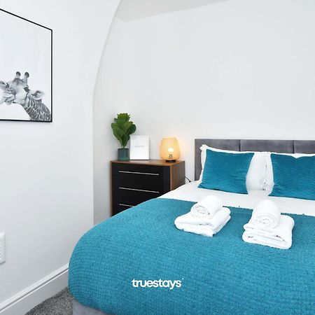 Gilman House By Truestays - 4 Bedroom House In Stoke-On-Trent Etruria Esterno foto