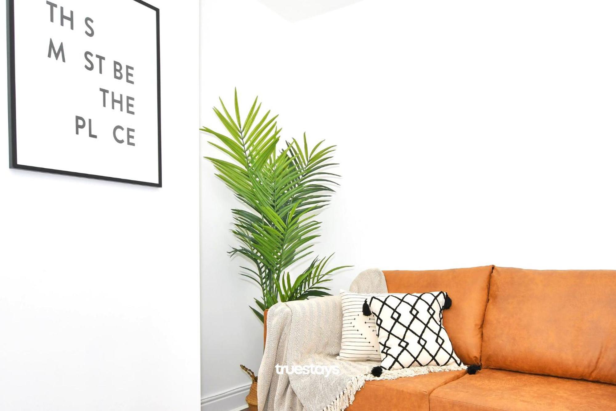 Gilman House By Truestays - 4 Bedroom House In Stoke-On-Trent Etruria Esterno foto