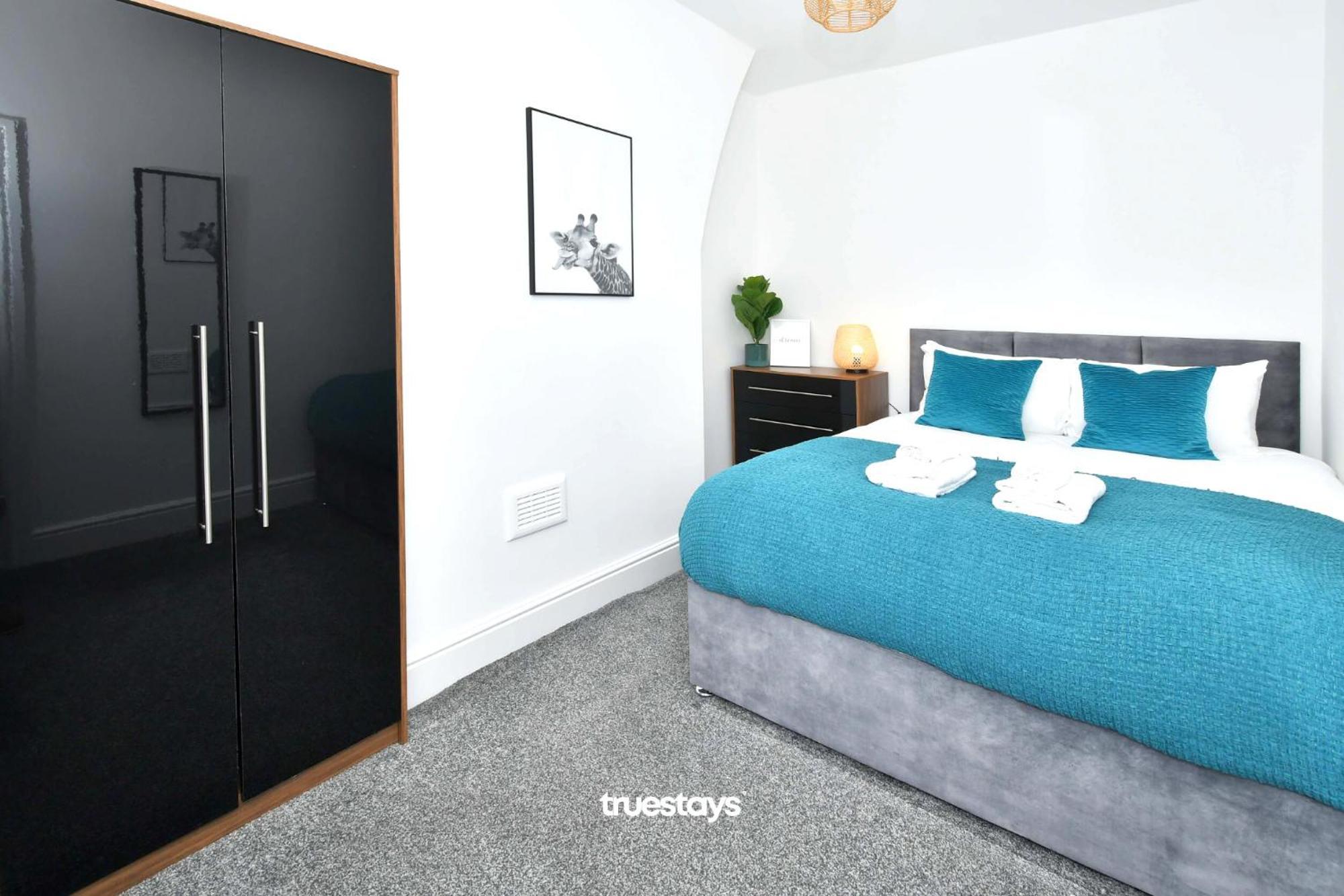 Gilman House By Truestays - 4 Bedroom House In Stoke-On-Trent Etruria Esterno foto
